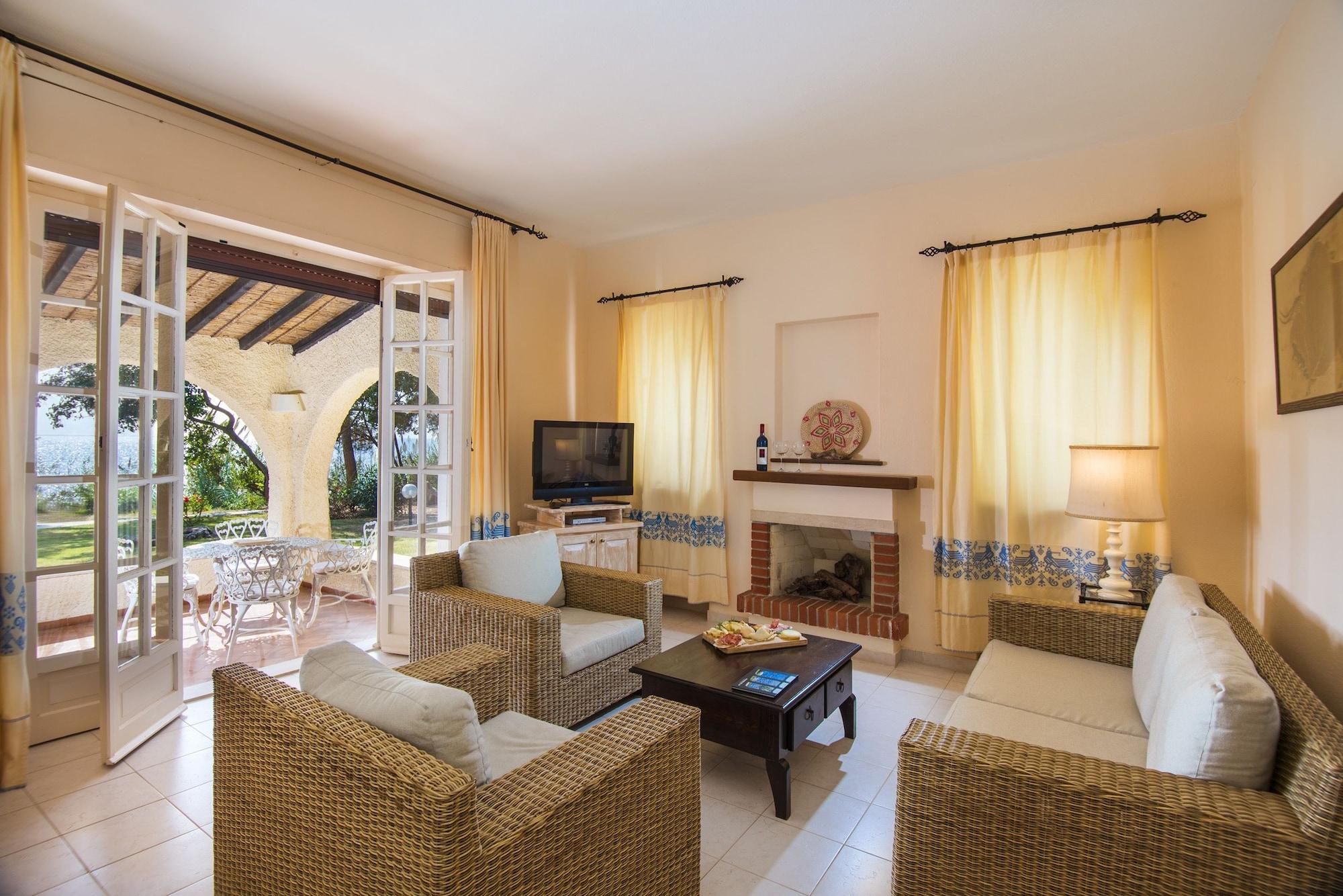 Is Morus Relais Otel Santa Margherita di Pula Dış mekan fotoğraf