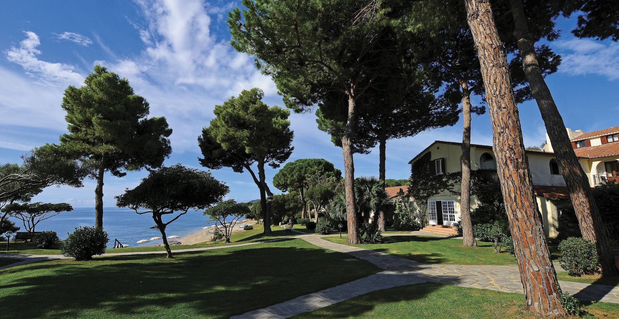 Is Morus Relais Otel Santa Margherita di Pula Dış mekan fotoğraf