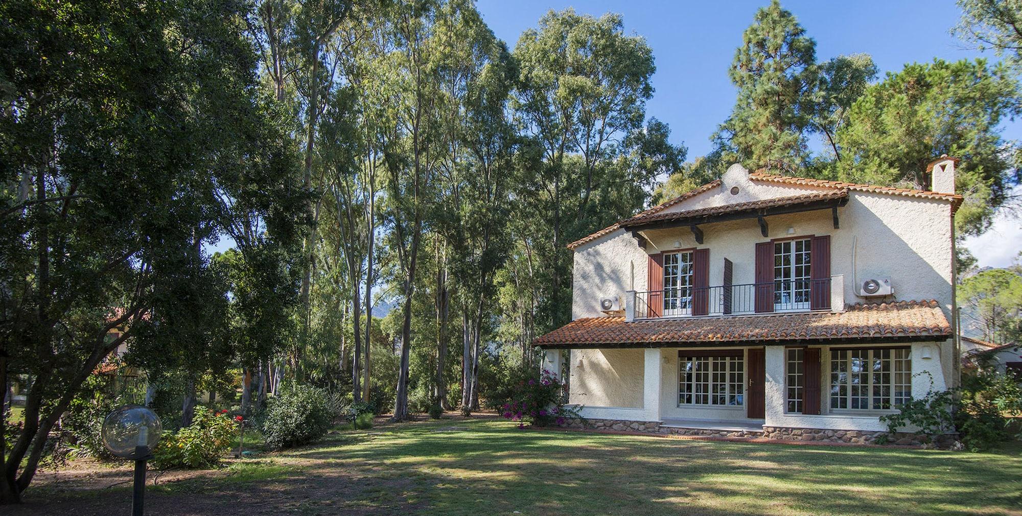 Is Morus Relais Otel Santa Margherita di Pula Dış mekan fotoğraf