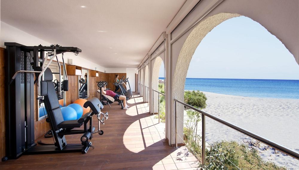 Is Morus Relais Otel Santa Margherita di Pula Dış mekan fotoğraf