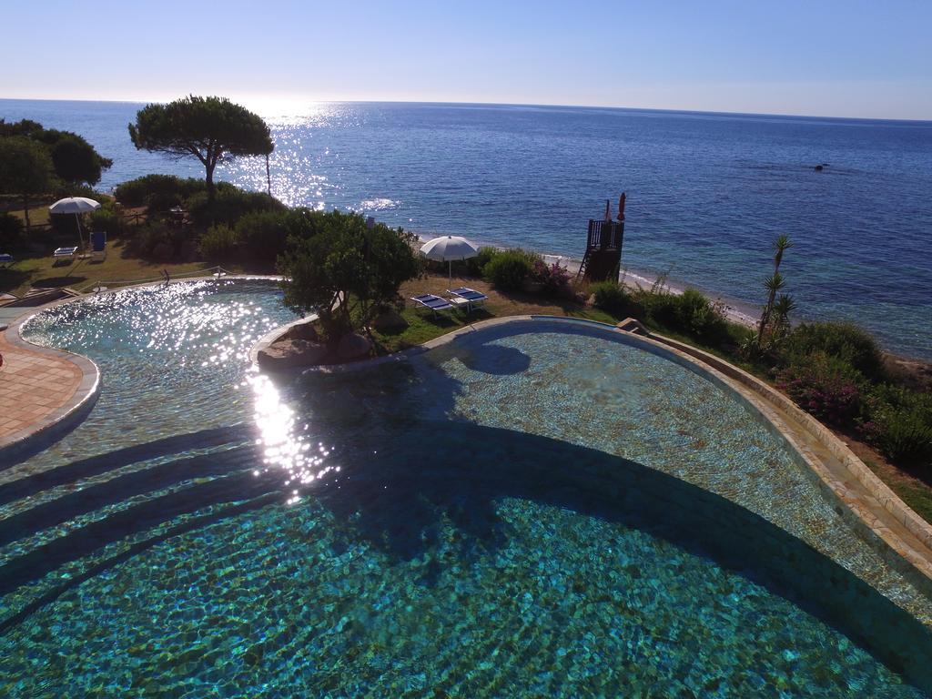 Is Morus Relais Otel Santa Margherita di Pula Dış mekan fotoğraf